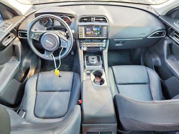 2017 JAGUAR F-PACE Premium — CKPT