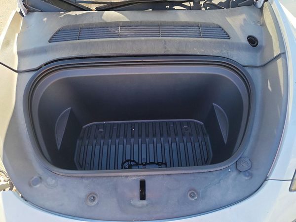2024 TESLA MODEL Y — Engine bay