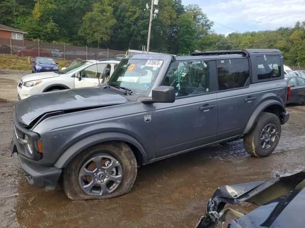 2026 FORD BRONCO Big Bend — Front 3/4