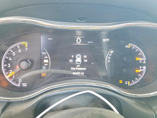 2020 JEEP GRAND CHEROKEE Laredo — ODOM
