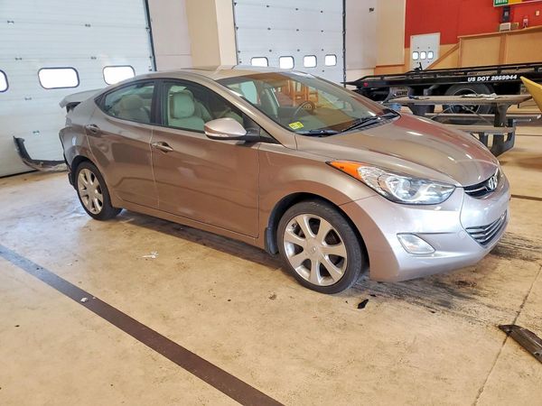 2012 HYUNDAI ELANTRA GLS(Middle grade) — Passenger 3/4