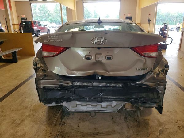 2012 HYUNDAI ELANTRA GLS(Middle grade) — DIRR