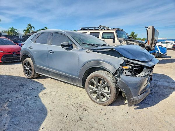 2022 MAZDA CX30 — Passenger 3/4
