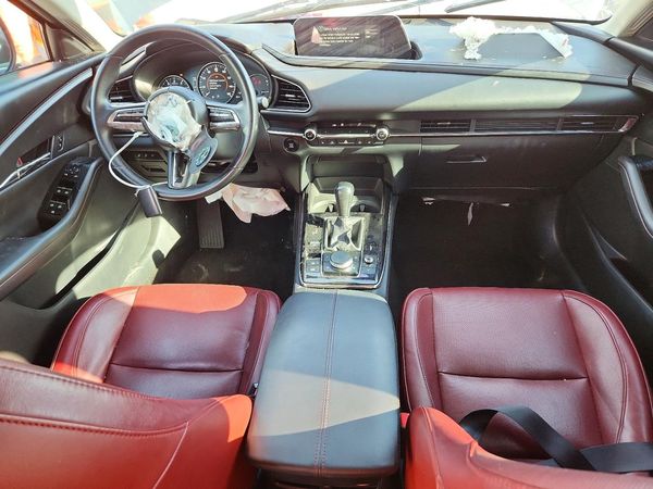 2022 MAZDA CX30 — CKPT