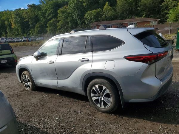 2020 TOYOTA HIGHLANDER XLE Nav — DSRA