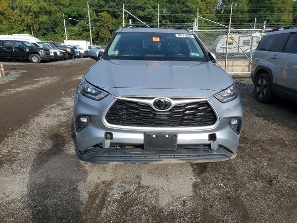 2020 TOYOTA HIGHLANDER XLE Nav — DIRF