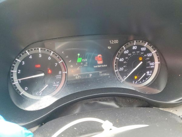 2020 TOYOTA HIGHLANDER XLE Nav — ODOM