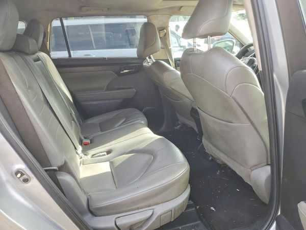 2020 TOYOTA HIGHLANDER XLE Nav — PSRS