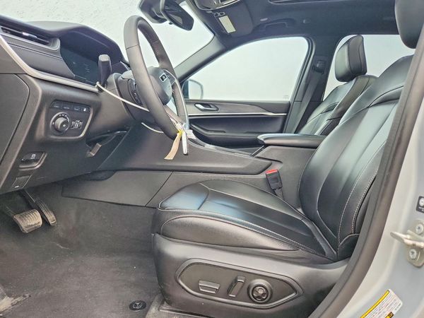 2024 JEEP GRAND CHEROKEE Limited 4XE — DENT