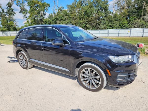 2019 AUDI Q7 — Passenger 3/4