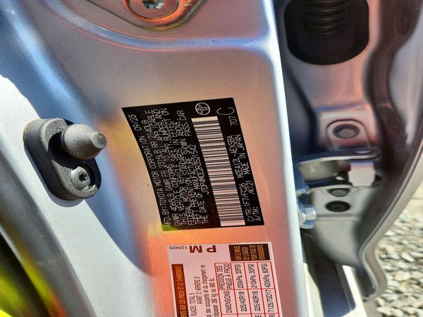 2024 TOYOTA COROLLA SE w/Premium Package — VINS