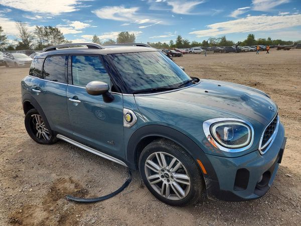 2023 MINI COOPER — Passenger 3/4