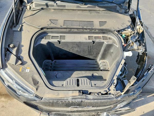 2024 FORD MUSTANG Select — Engine bay