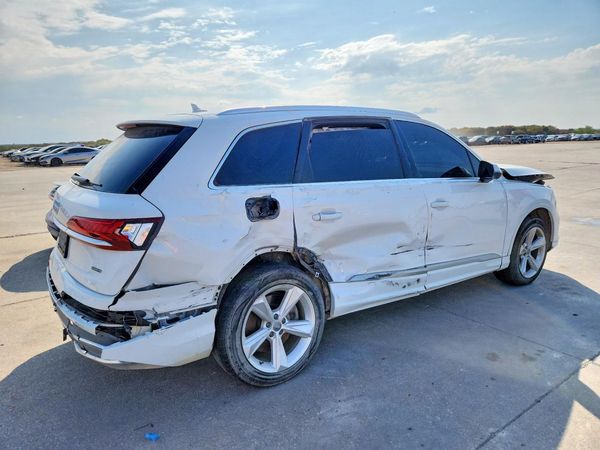 2020 AUDI Q7 quattro Premium — PSRA