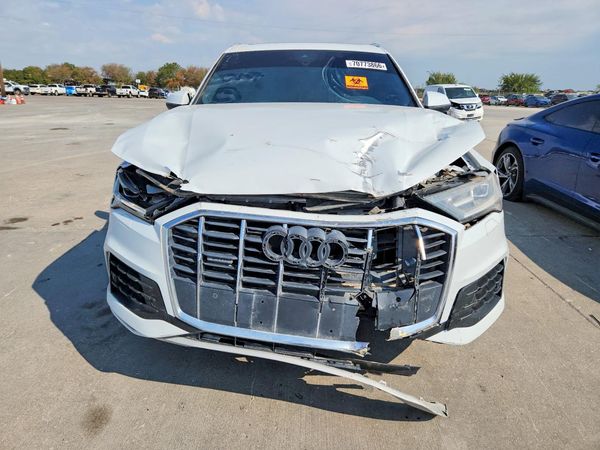2020 AUDI Q7 quattro Premium — DIRF