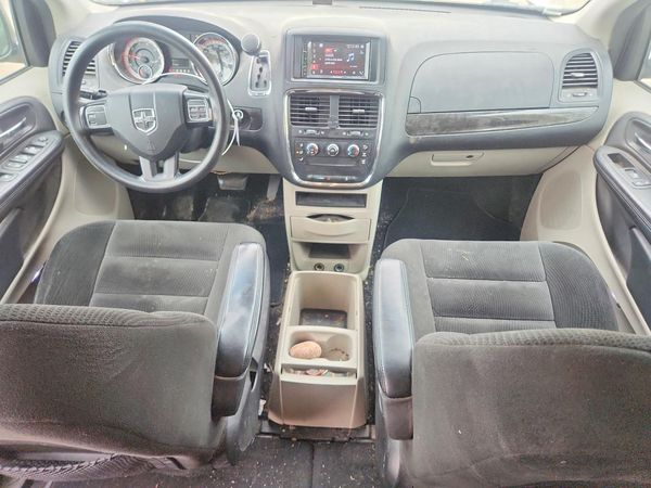 2016 DODGE GRAND CARAVAN SE — CKPT