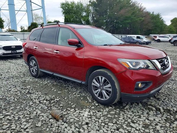 2018 NISSAN PATHFINDER — Passenger 3/4