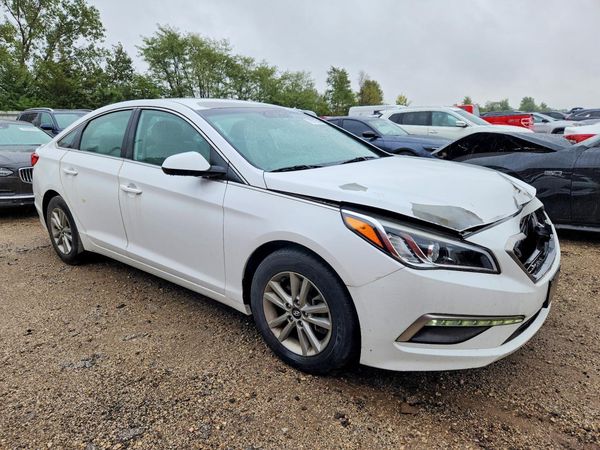 2015 HYUNDAI SONATA SE, ECO — Passenger 3/4