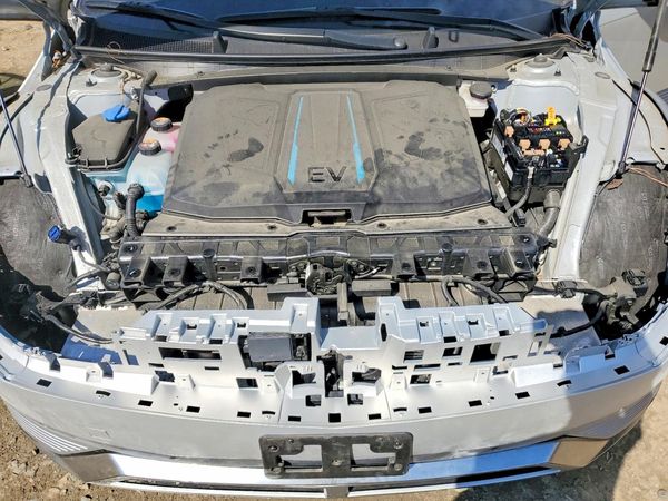 2023 HYUNDAI IONIQ Limited — Engine bay