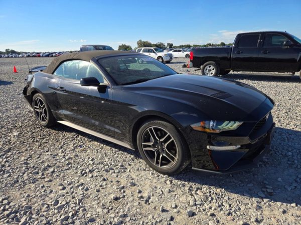 2019 FORD MUSTANG I4 Convertible — Passenger 3/4