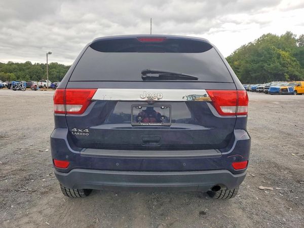 2013 JEEP CHEROKEE Laredo — DIRR