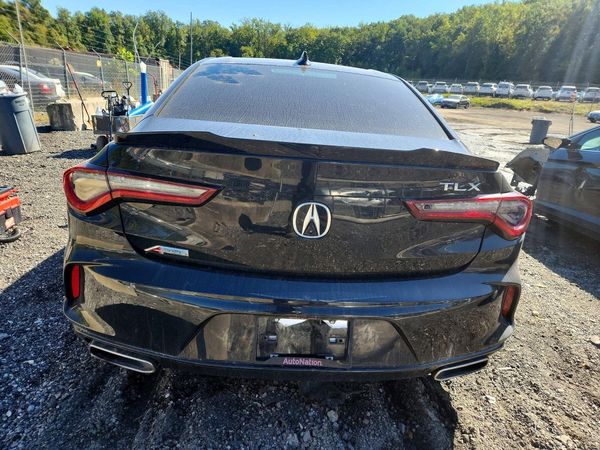 2022 ACURA TLX TECH A — DIRR