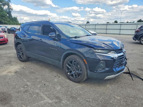 2021 CHEVROLET BLAZER 2LT — Passenger 3/4