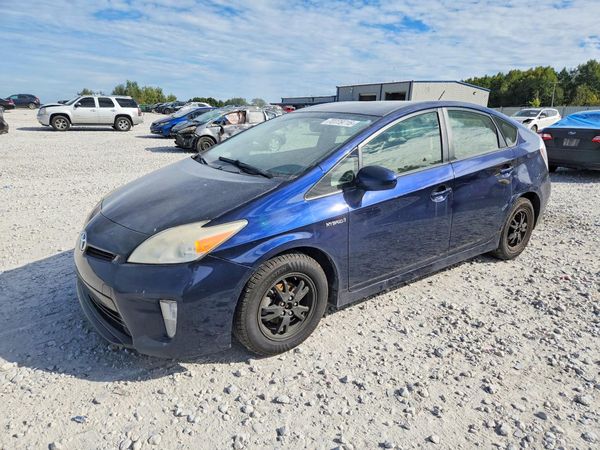 2012 TOYOTA PRIUS — DSFA — Front 3/4