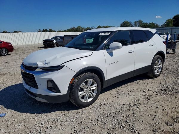 2021 CHEVROLET BLAZER 2LT — Front 3/4