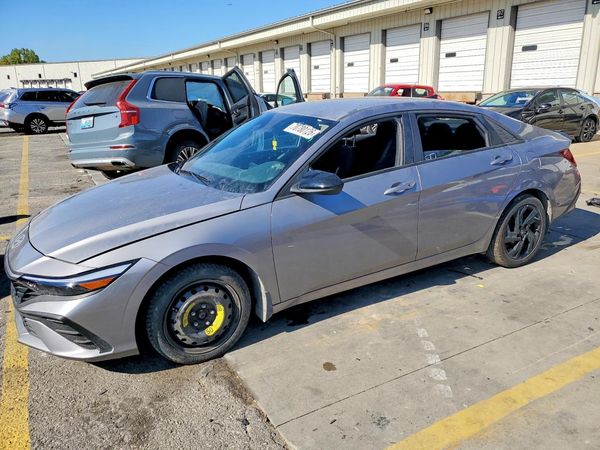 2026 HYUNDAI ELANTRA — DSFA — Front 3/4