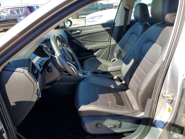 2021 VOLKSWAGEN JETTA S / SE / R-Line — DENT