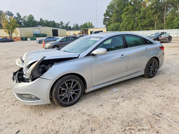 2014 HYUNDAI SONATA — DSFA — Front 3/4