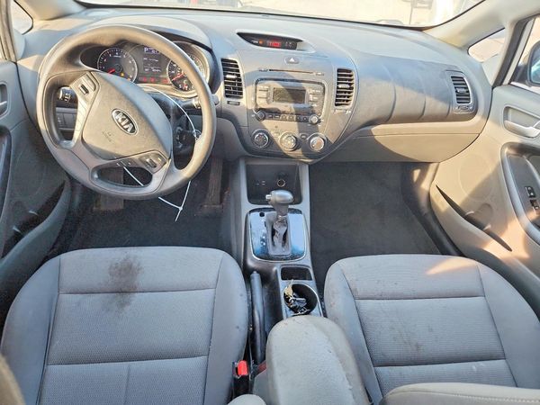 2017 KIA FORTE LX Base — CKPT