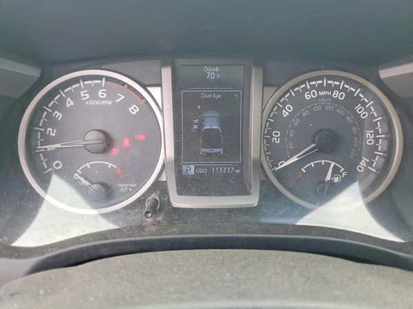 2017 TOYOTA TACOMA — ODOM