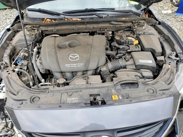 2014 MAZDA 6 Touring/Sky-D/GS — Engine bay