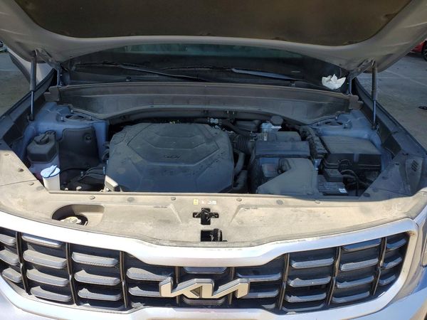 2025 KIA TELLURIDE S — Engine bay