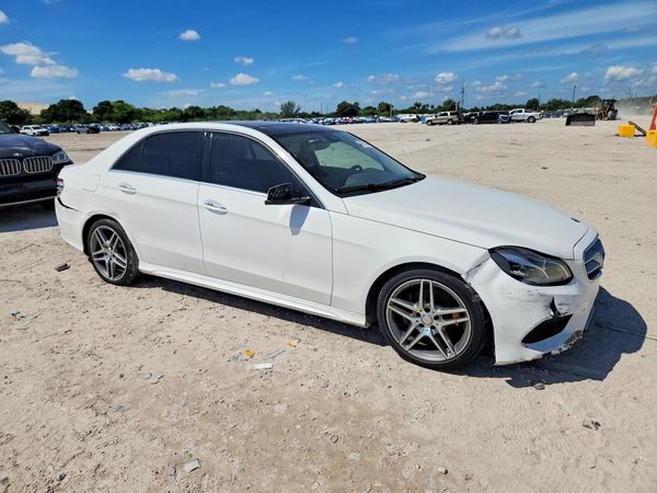 2014 MERCEDES-BENZ E-CLASS E350 — Passenger 3/4