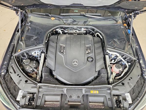 2024 MERCEDES-BENZ S — Engine bay