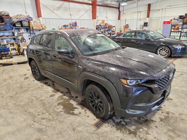 2025 MAZDA CX-50 Preferred — Passenger 3/4