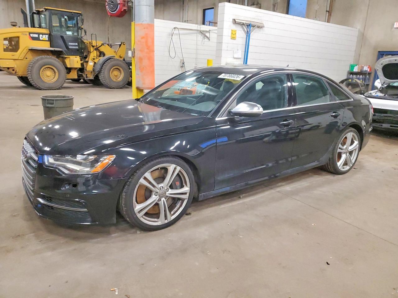 2013 AUDI S6/RS6 — Front 3/4
