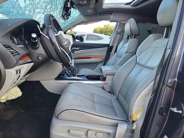 2017 ACURA MDX SH-AWD (Advance) — DENT
