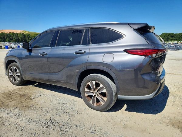 2020 TOYOTA HIGHLANDER XLE — DSRA