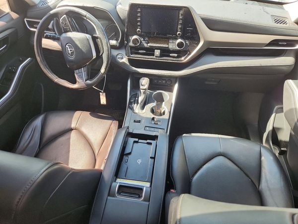 2020 TOYOTA HIGHLANDER XLE — CKPT