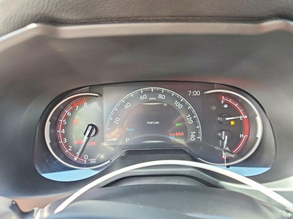 2024 TOYOTA RAV4 XLE Premium — ODOM