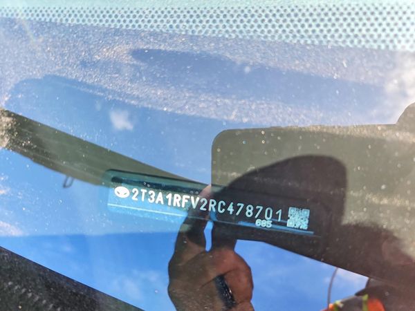 2024 TOYOTA RAV4 XLE Premium — VINP