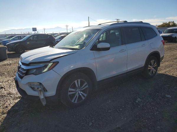 2016 HONDA PILOT EXL SENSING — Front 3/4