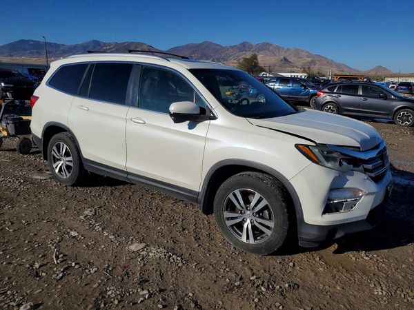 2016 HONDA PILOT EXL SENSING — Passenger 3/4