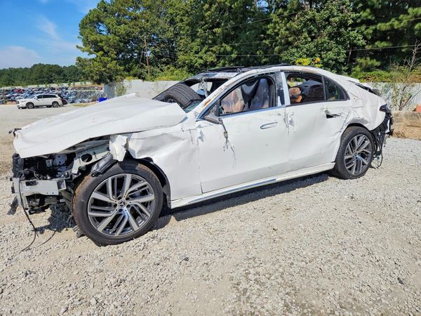 2026 MERCEDES-BENZ E-CLASS E350 — Front 3/4