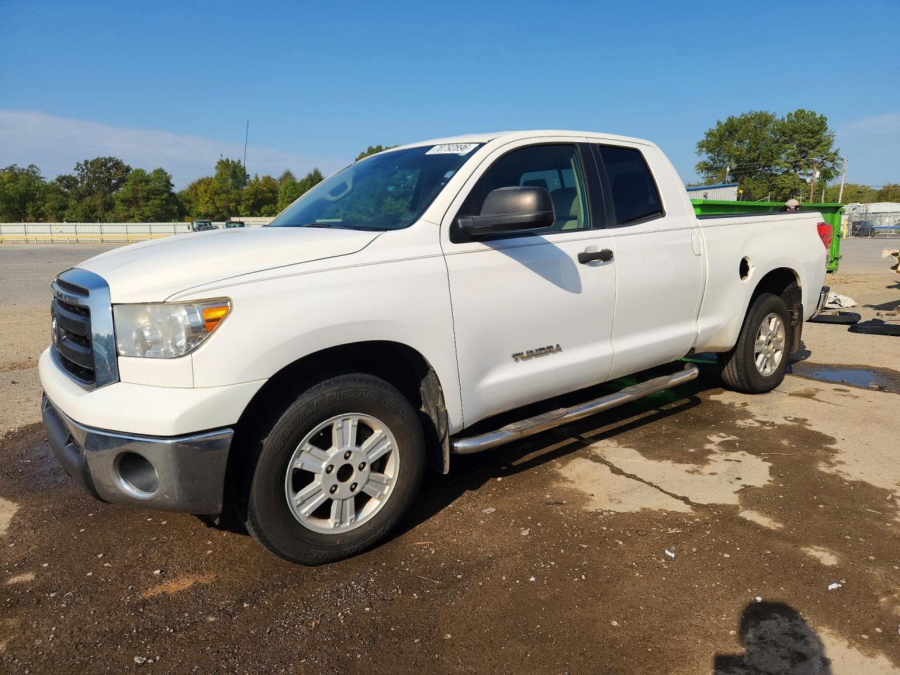 2012 TOYOTA TUNDRA SR5 — Front 3/4