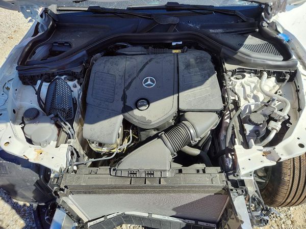 2026 MERCEDES-BENZ GLC-CLASS GLC300 — Engine bay
